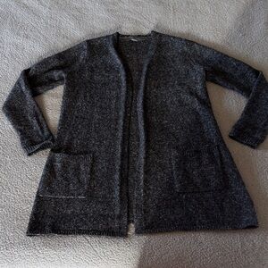 Natural Reflections Dark Gray Open Cardigan medium